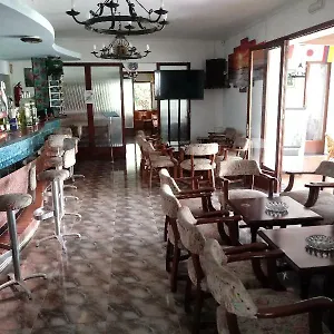 https://oasis-dor.allmallorcahotels.com